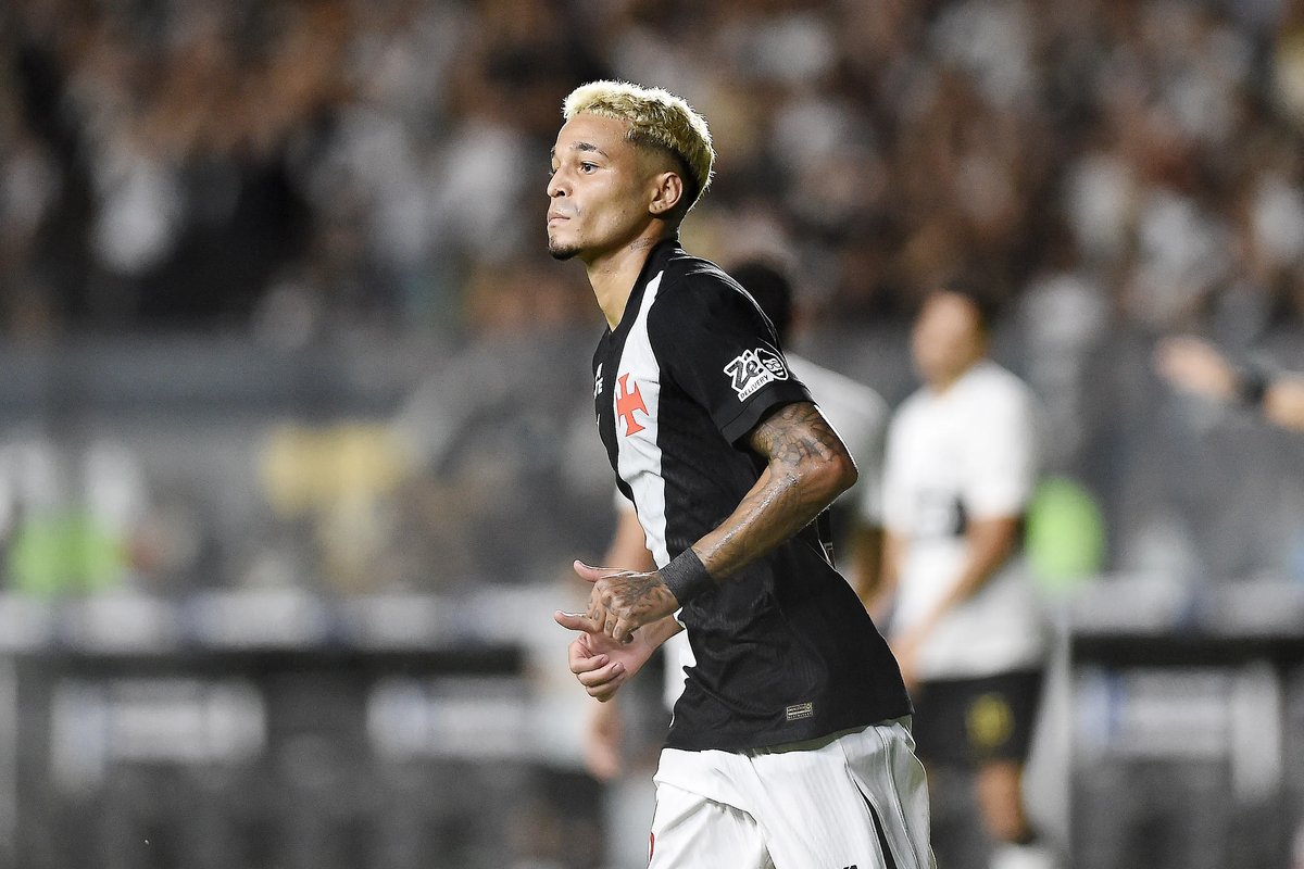 Adson Vasco treino