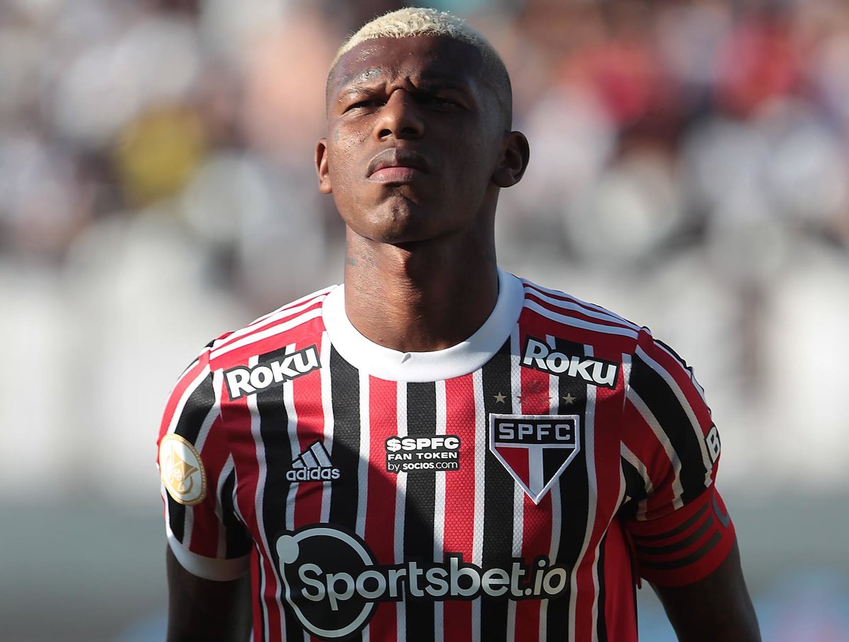Robert Arboleda zagueiro