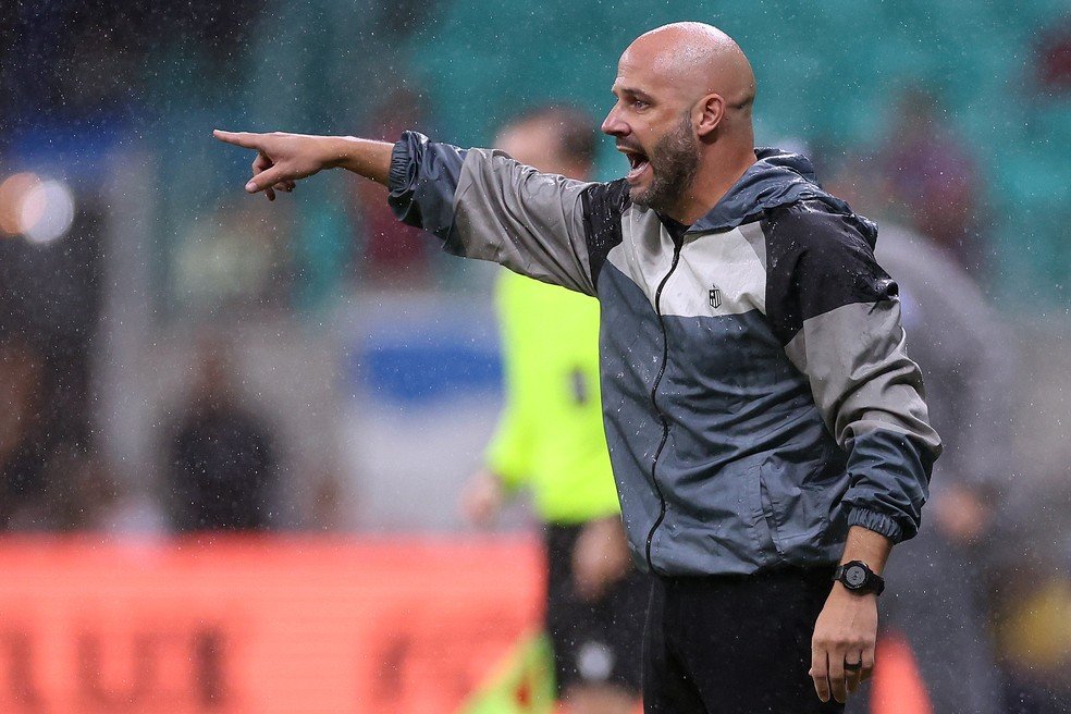 Franclim Carvalho técnico Botafogo