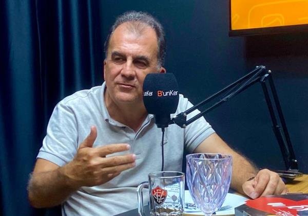 jair ventura vitória técnico