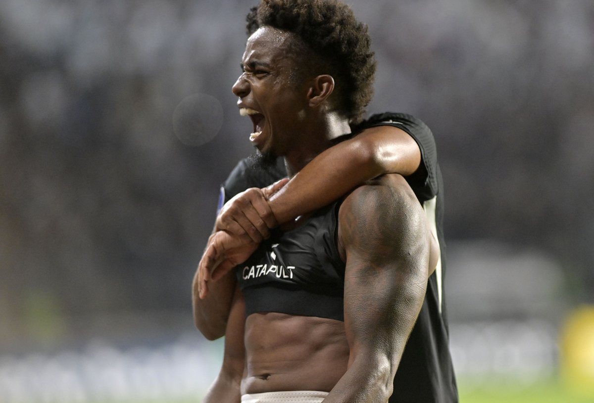 Vasco Thiago Mendes gol Medellín