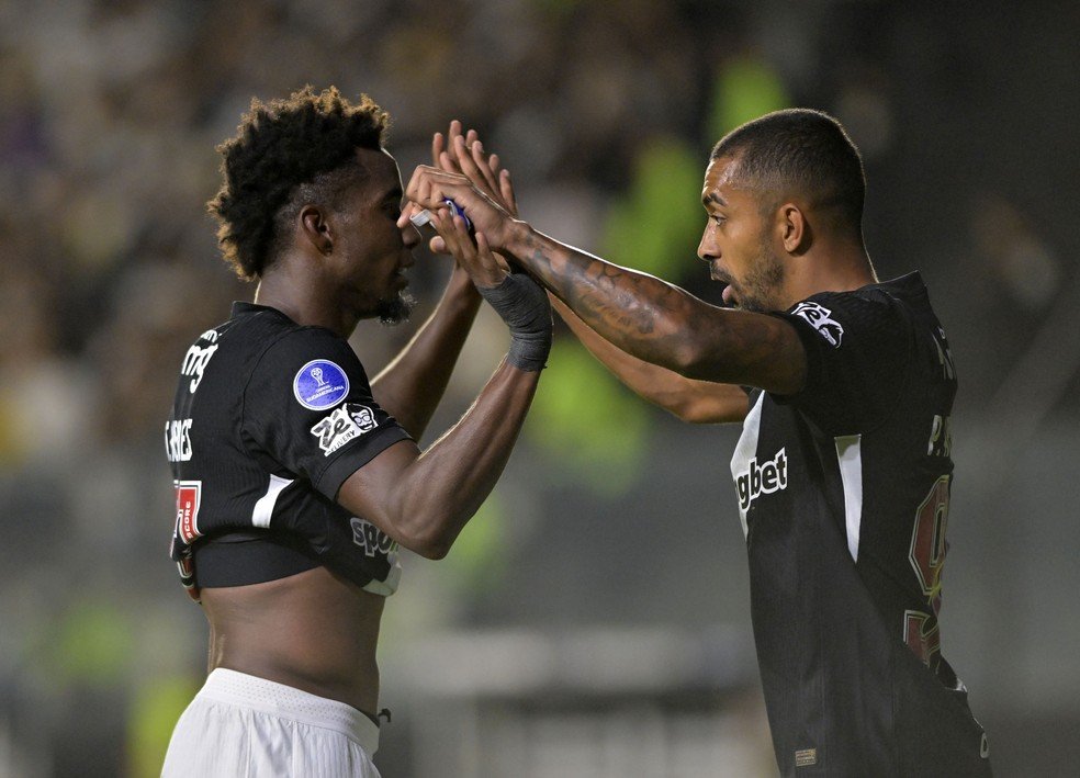 paulo henrique vasco assistência
