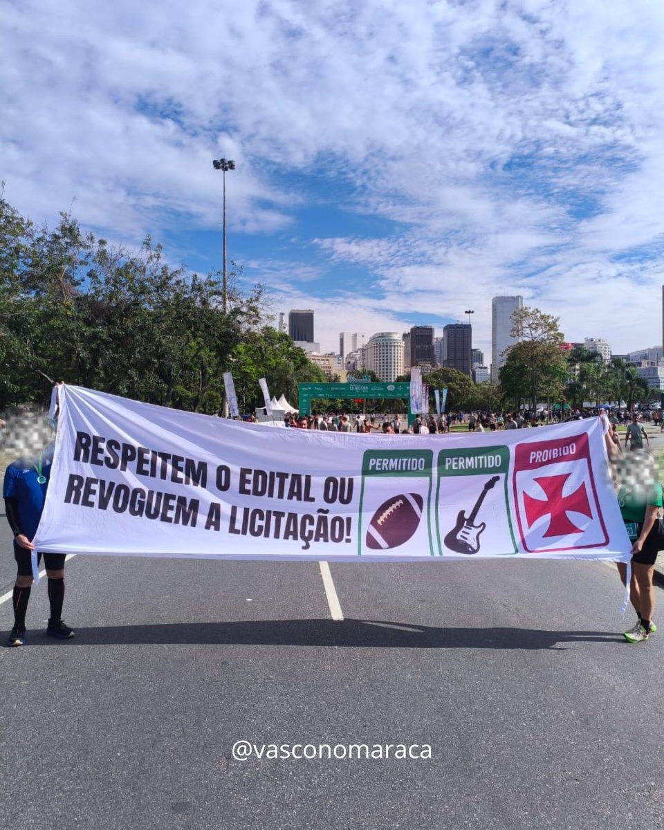 torcida vasco protesto faixa maracanã