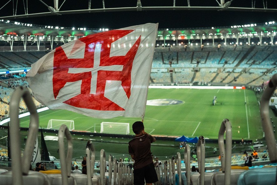 Vasco entra com novo agravo, pede redistribuição urgente e torcedores preparam mais 9 ações pelo Maracanã