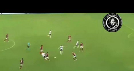 Brenner Vasco gol comemoração