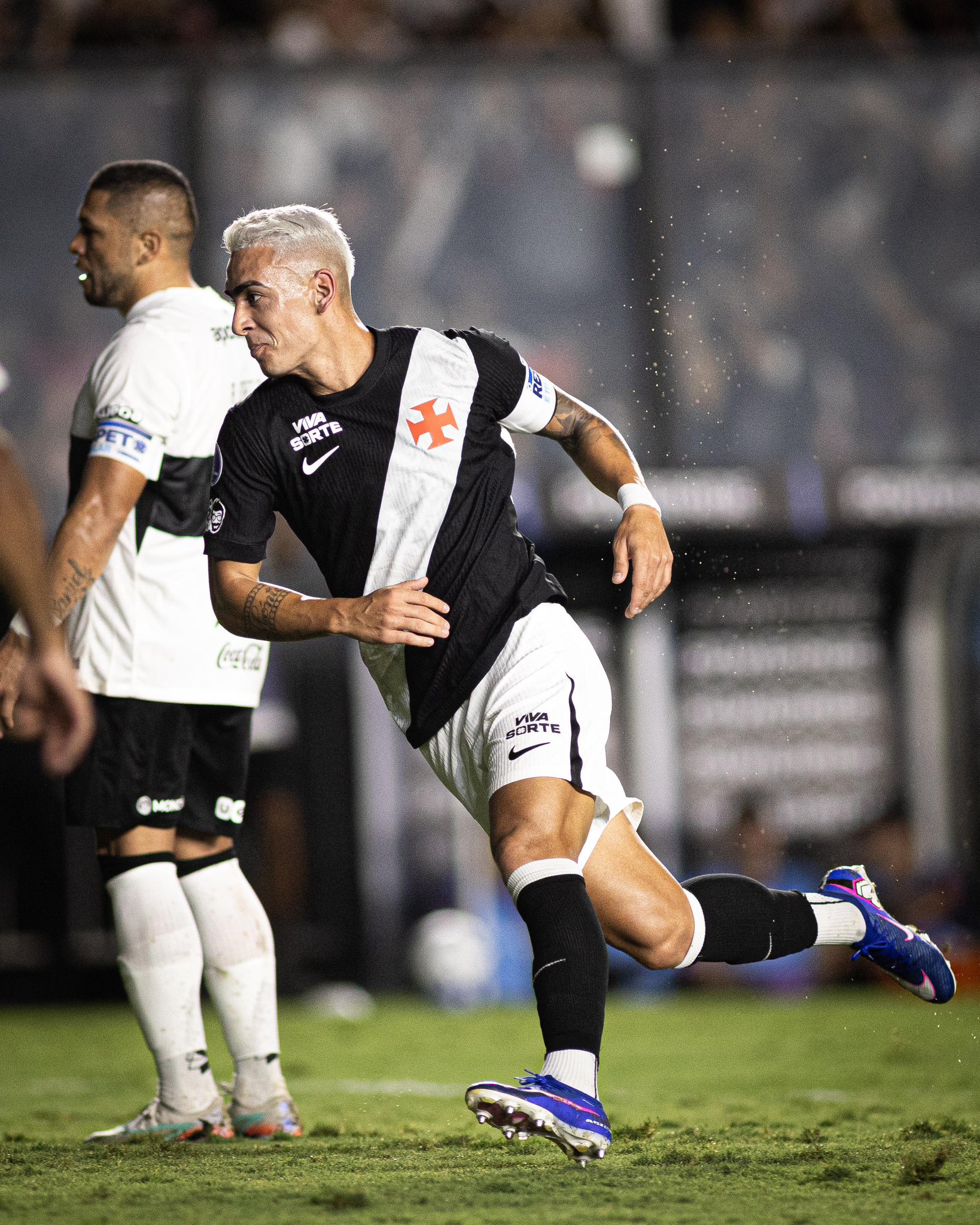 Paramount+ isola transmissão de Olimpia x Vasco enquanto retrospecto empata em 44% para cada